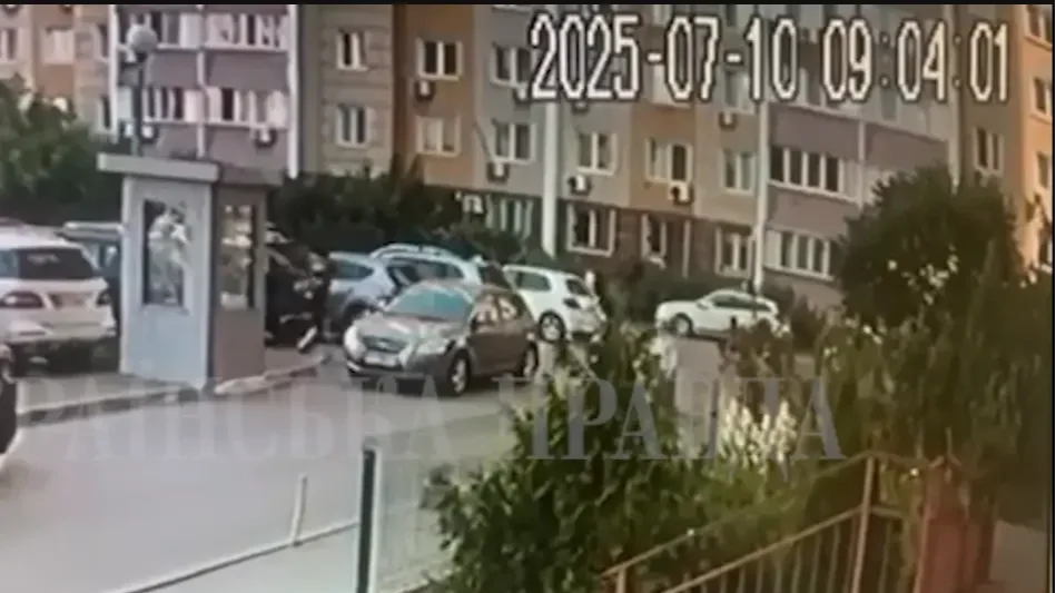 Fényes nappal, a nyílt utcán végezték ki az Ukrán Biztonsági Szolgálat ezredesét Kijevben (+VIDEÓ)