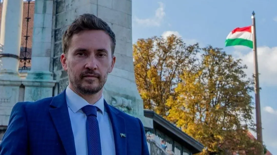 A legszigorúbb büntetést követeli a Mi Hazánk a szolnoki szórakozóhelyet szétverőkkel szemben
