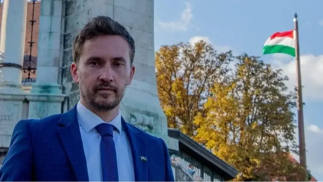 Szolnok balliberális polgármestere ne a Mi Hazánktól, hanem a diszkót szétverő ismerőseitől féltse a várost!