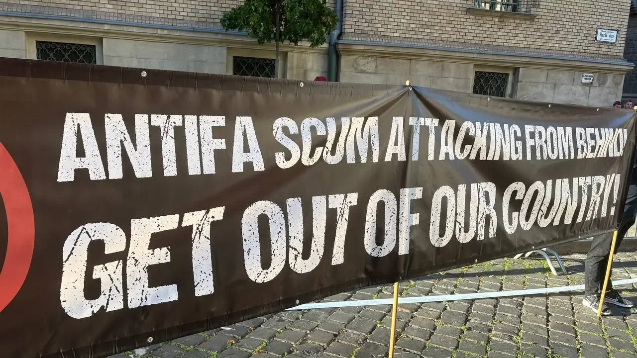 A HVIM ismét kiállt az Antifa ellen hétfő reggel Budapesten