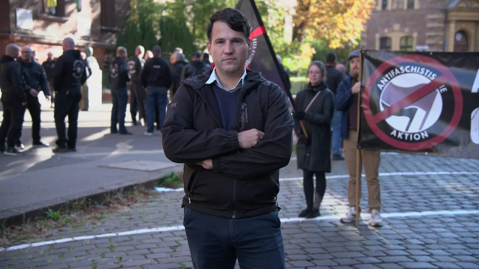 Tiltsák ki a külföldi antifasiszta terroristákat Magyarországról! (+VIDEÓ)