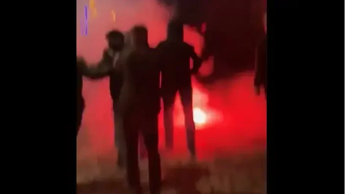 Meggyilkolt 12 éves kislányra emlékezőket támadott meg az Antifa Franciaországban