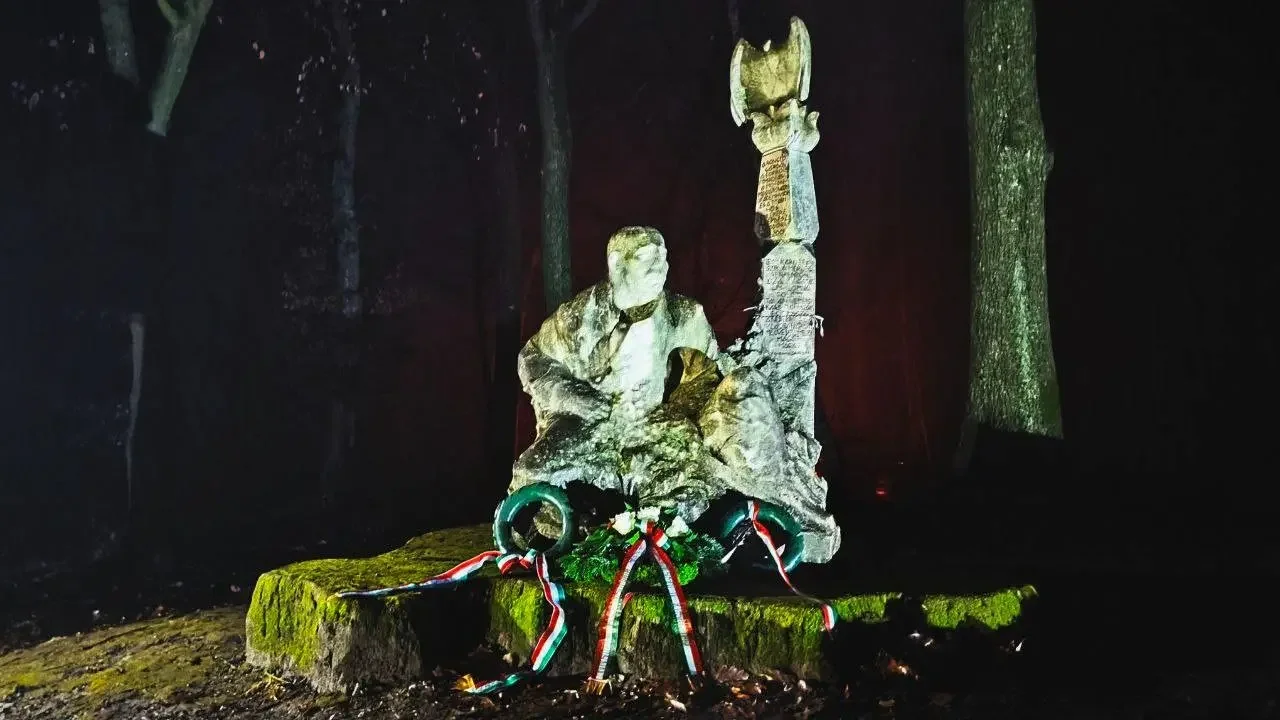 A Rongyos Gárda emlékműve Sopronban, a Dalos-hegyen (Fotó: Lipták Tamás / Magyar Jelen)