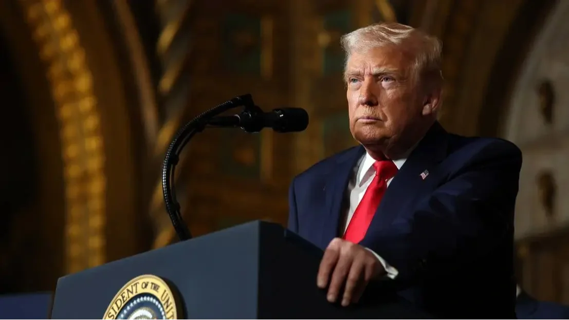 (Borítókép: Donald Trump 2025. december 22-én. Fotó: Tasos Katopodis / Getty Images)