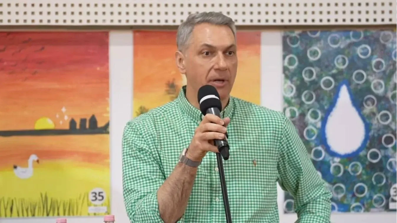 Fotó: Képernyőfotó a Balatonalmádiban tartott Lázárinfóról