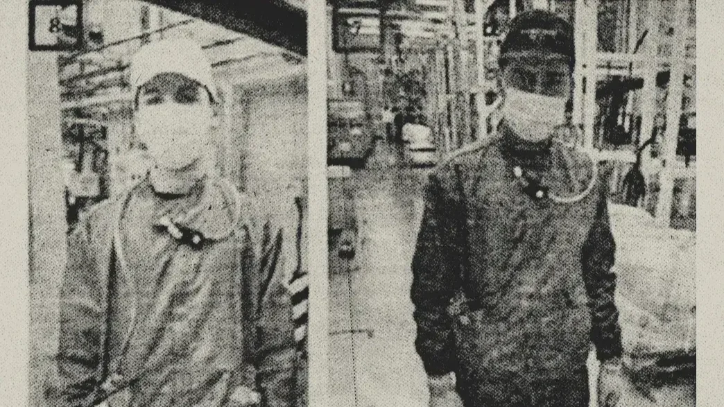 Orvosi maszkot viselő munkások a gyár mixing részlegén 2023-ban | Kép forrása: Samsung SDI belső jegyzőkönyvek/Telex