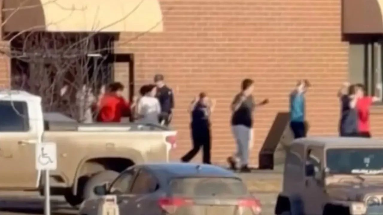 Kép forrása: Jordon Kosik/AP