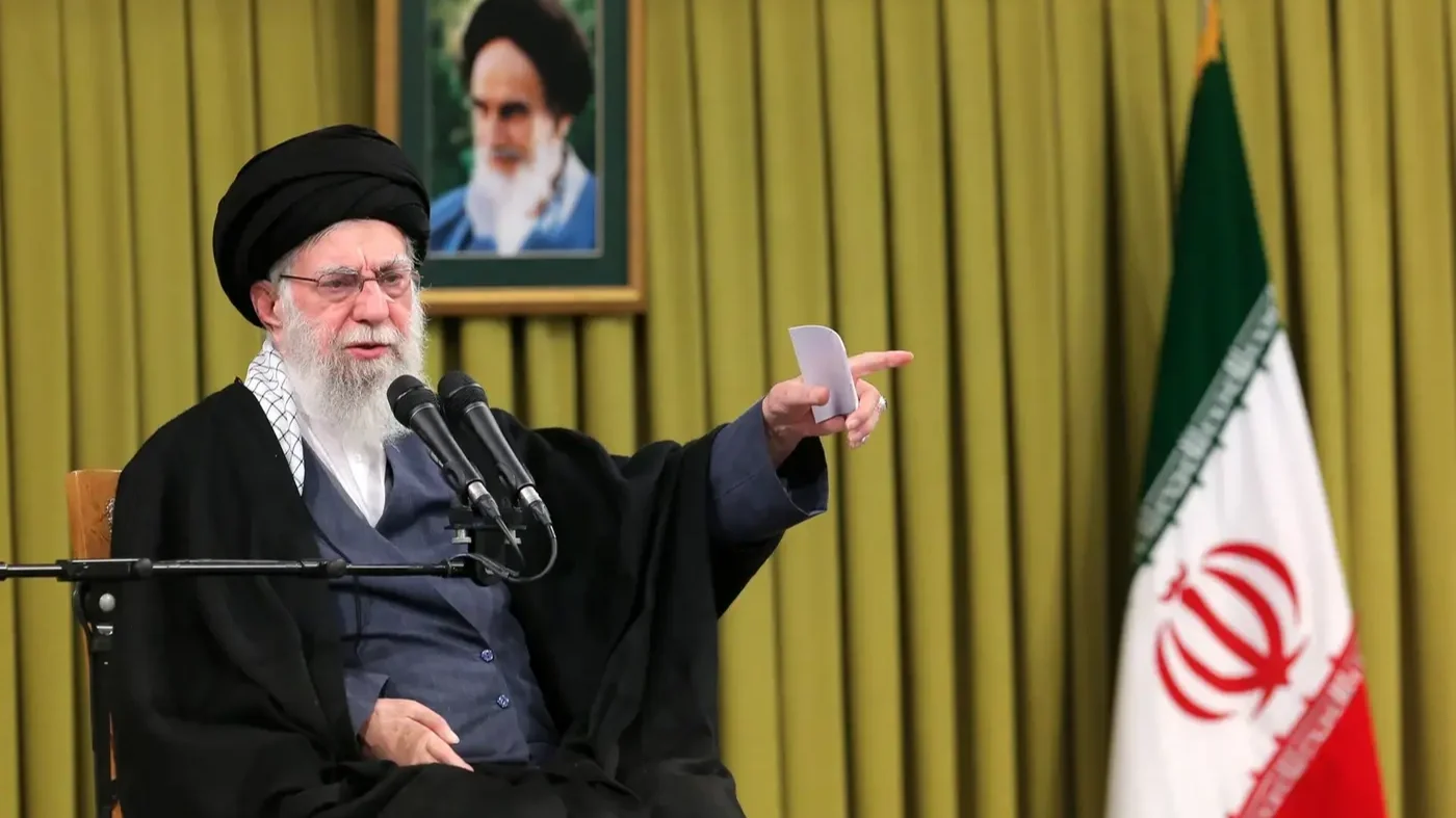 Szajed Ali Hámenei ajatollah, Irán legfelsőbb vezetője Teheránban | Kép forrása: TASR/AP