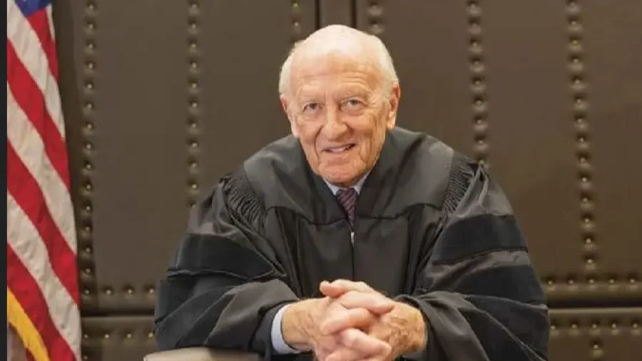 Samuel Frederick „Fred” Biery bíró | Fotó: Jessica Mewbourne