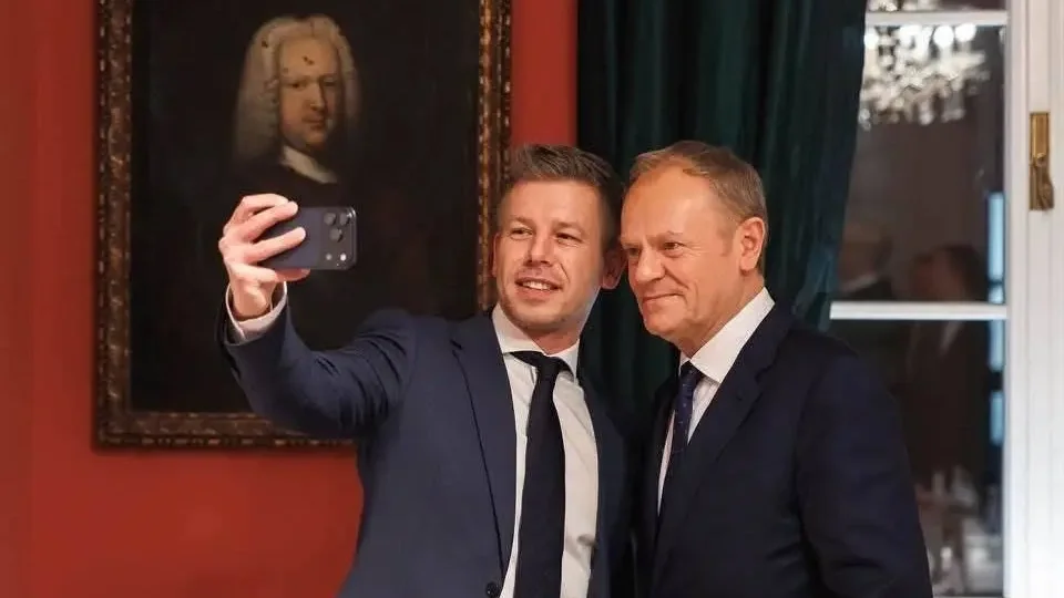 Magyar Péter és Donald Tusk | Kép forrása: Toroczkai László X-oldala