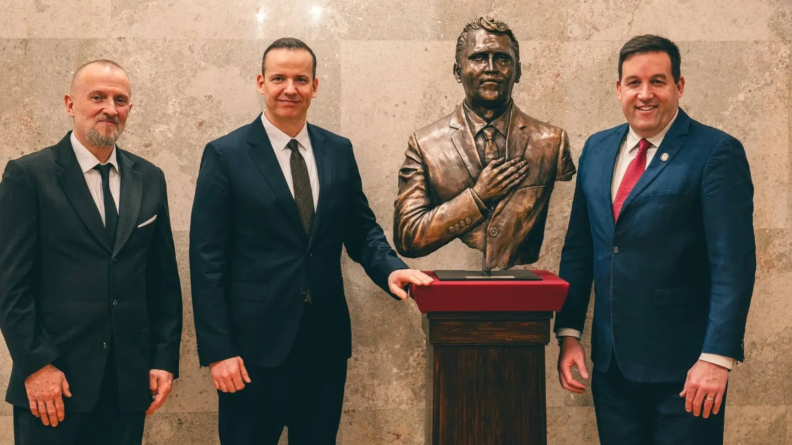 Forrás: Toroczkai László/X