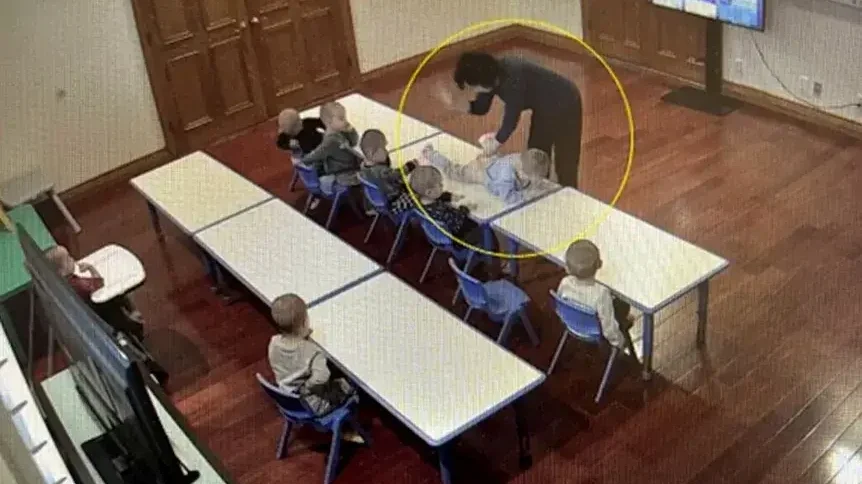 Jelenet a házban felvett egyik videóból | Kép forrása: Telex