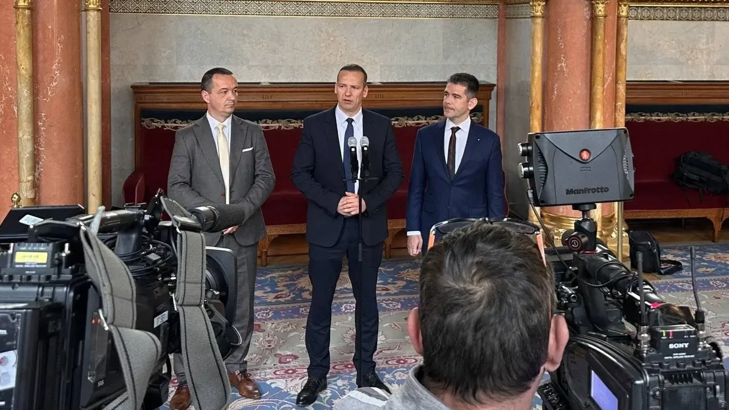 Fotó forrása: X/Toroczkai László