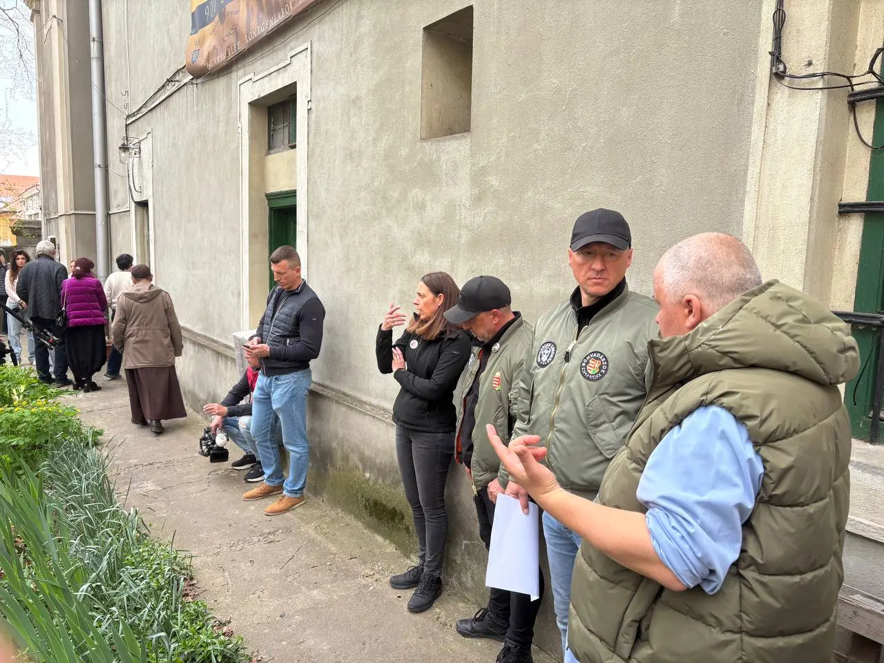 Helyszínen van Bartal András, a Bűnvadászok vezetője | Fotó: Magyar Jelen