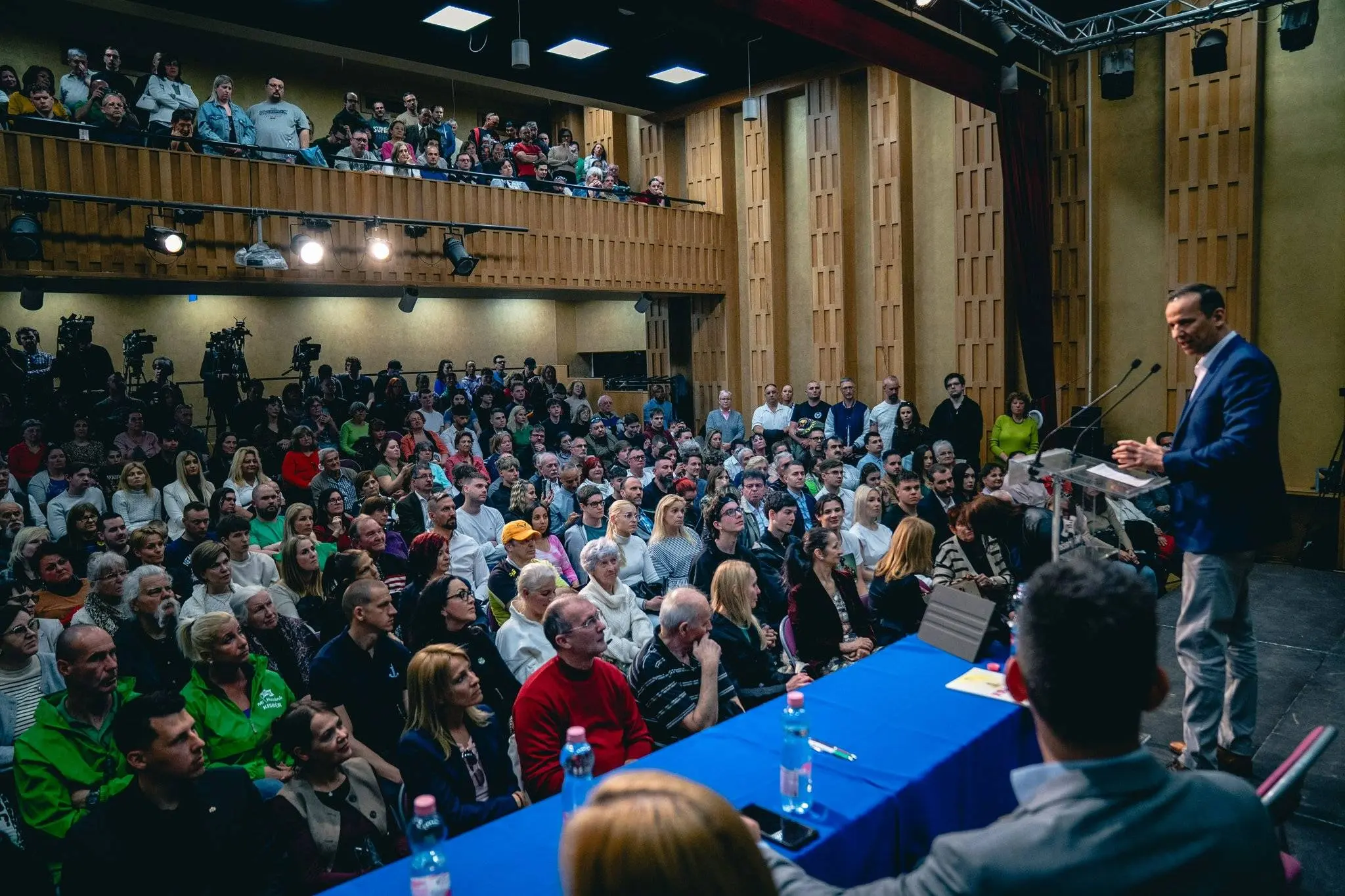 fotó: X/Toroczkai László