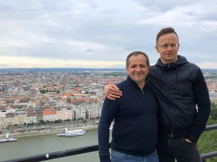 Budai Gyula és Szijjártó Péter, Fotó forrása: Facebook/Szijjártó Péter