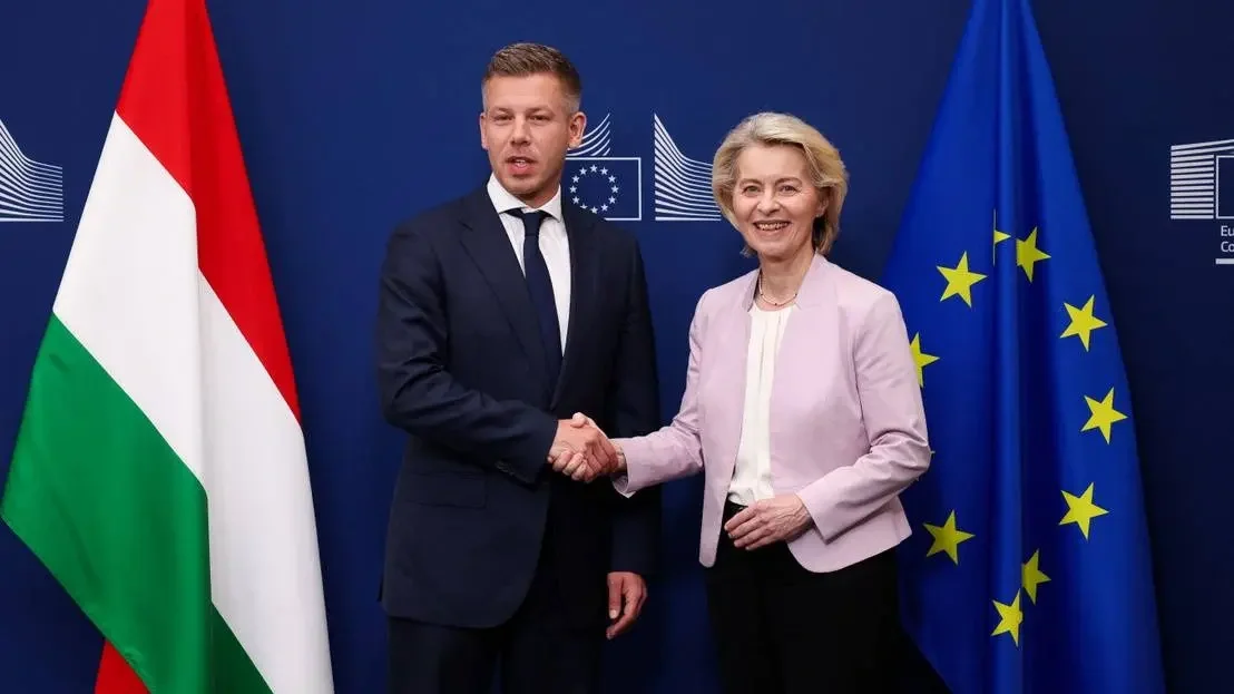 Magyar Péter és Ursula von der Leyen 2026. május 29-én | Kép forrása: Omar Havana/Reuters