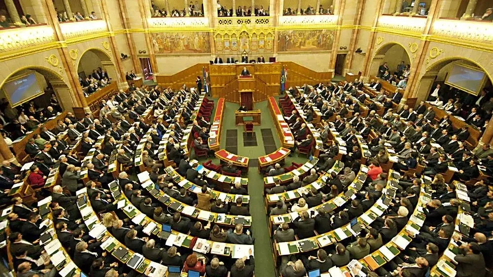 Kép forrása: parlament.hu