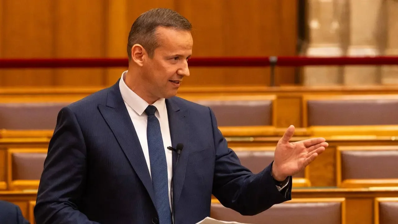 Forrás: Toroczkai László/X