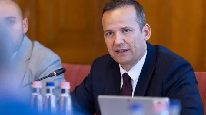 Kép forrása: Toroczkai László X-oldala