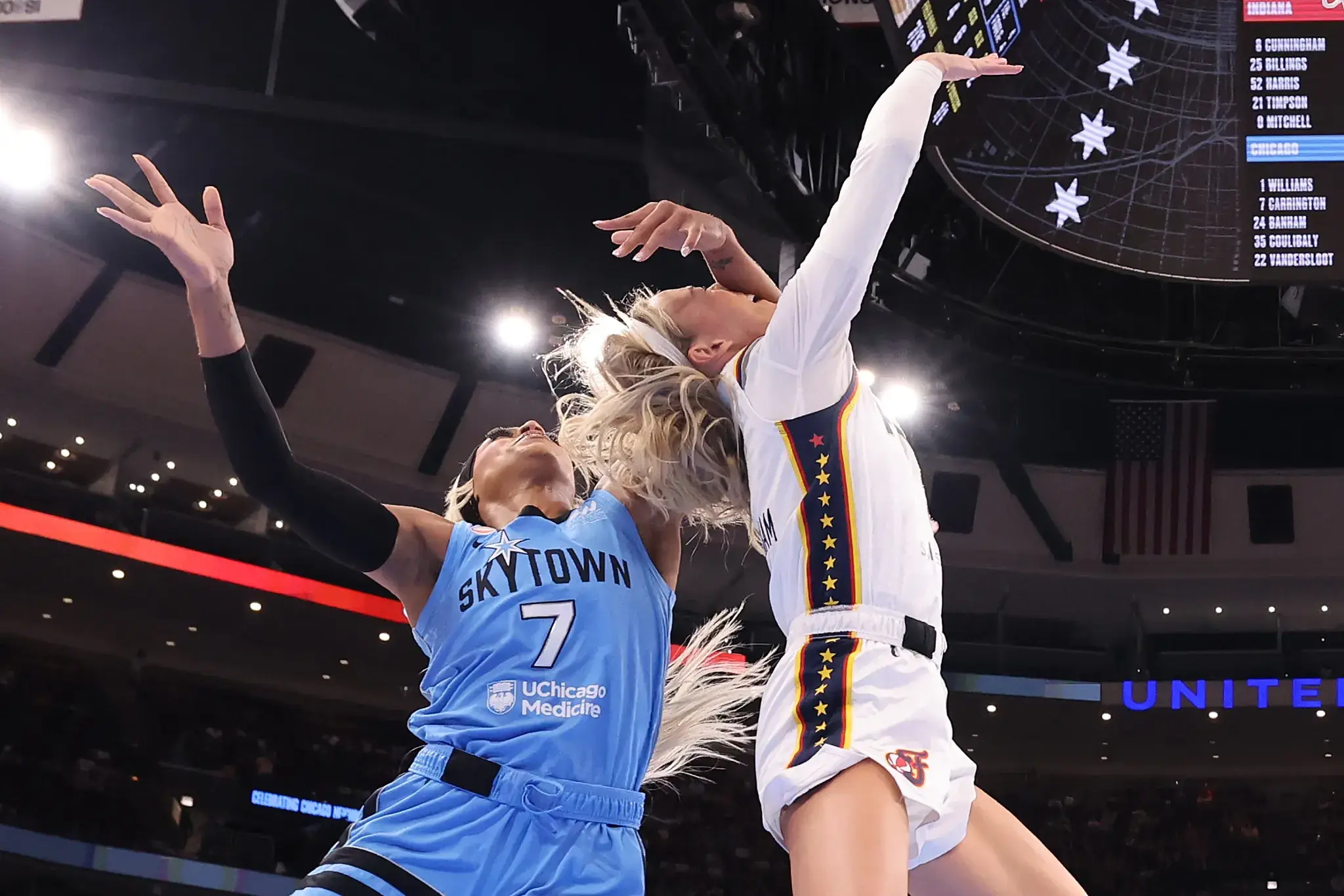 A szabálytalanság pillanata | Forrás: Michael Reaves/Getty Images