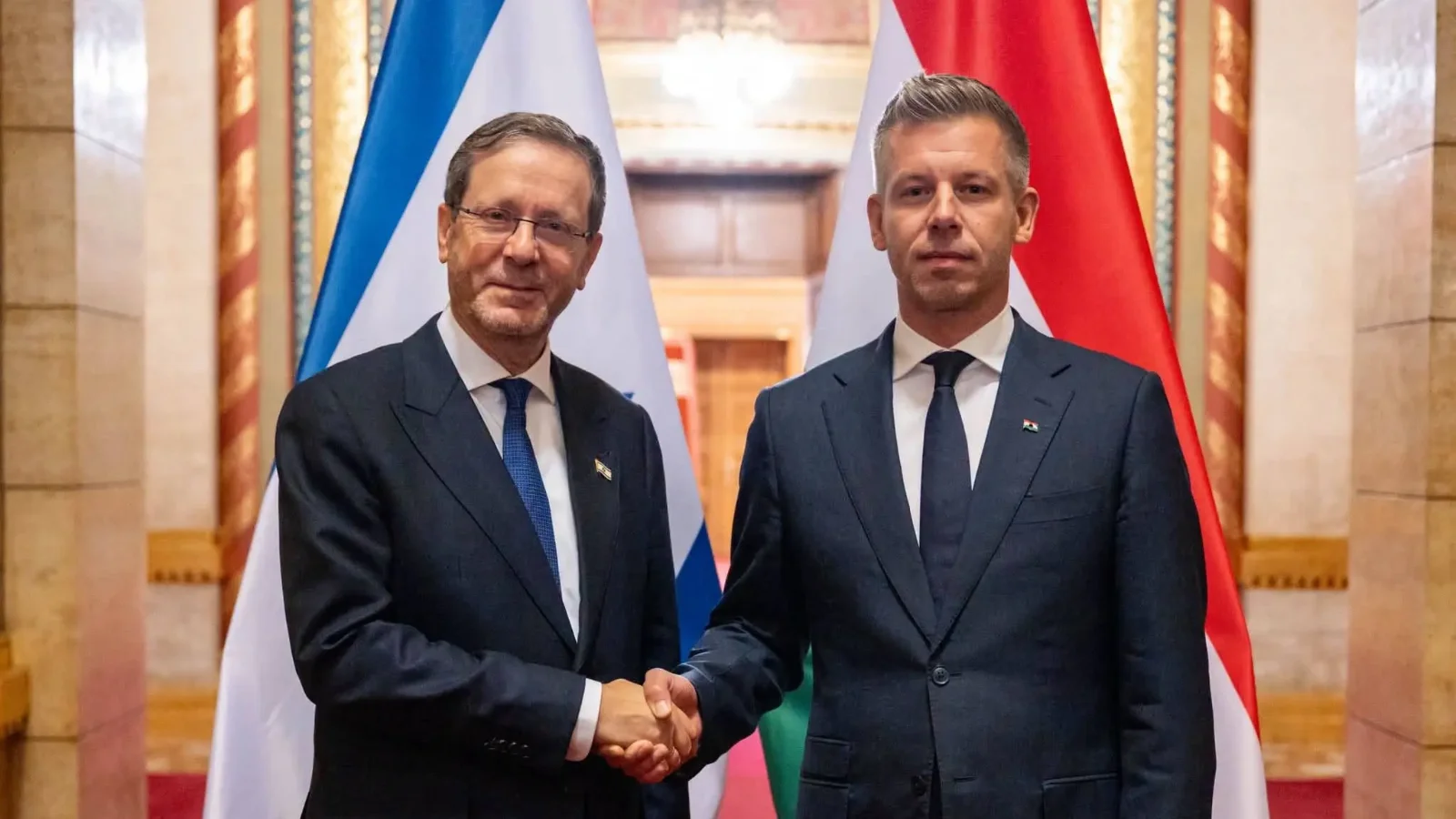 Kép forrása: Magyar Péter Facebook-oldala
